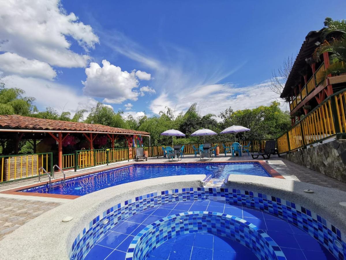 Finca Hotel Villa Mariana Montenegro Zewnętrze zdjęcie